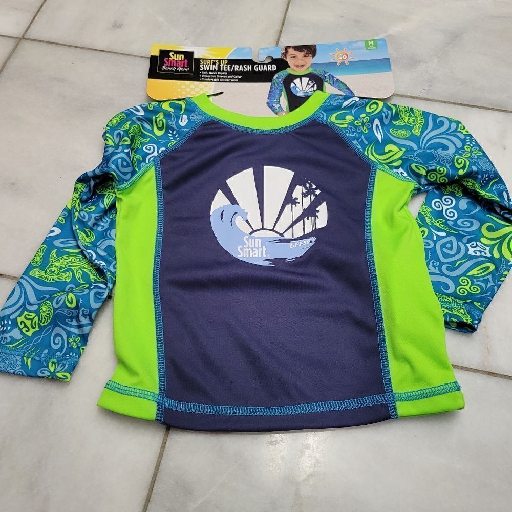 NEW Kids Sun Smart Beach Gear Surf's Up Swim Tee Rash Guard Size M
